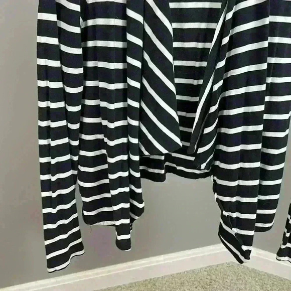 J Crew Drape Open Top | Cotton Long Sleeve Open Top - Picture 2 of 5